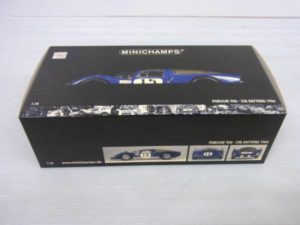 MINICHAMPS ミニチャンプス PMA 1-18 ポルシェ Porsche 906 24ｈ デイトナ 1966 -15-01