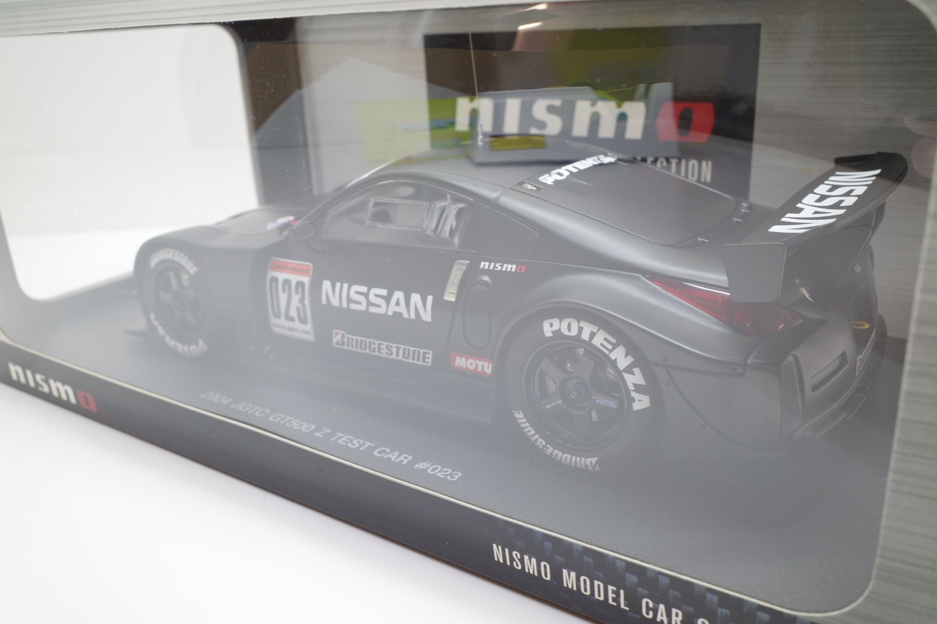 ミニカー オートアート AUTOart 1/18 R34 スカイライン GT-R XANAVI