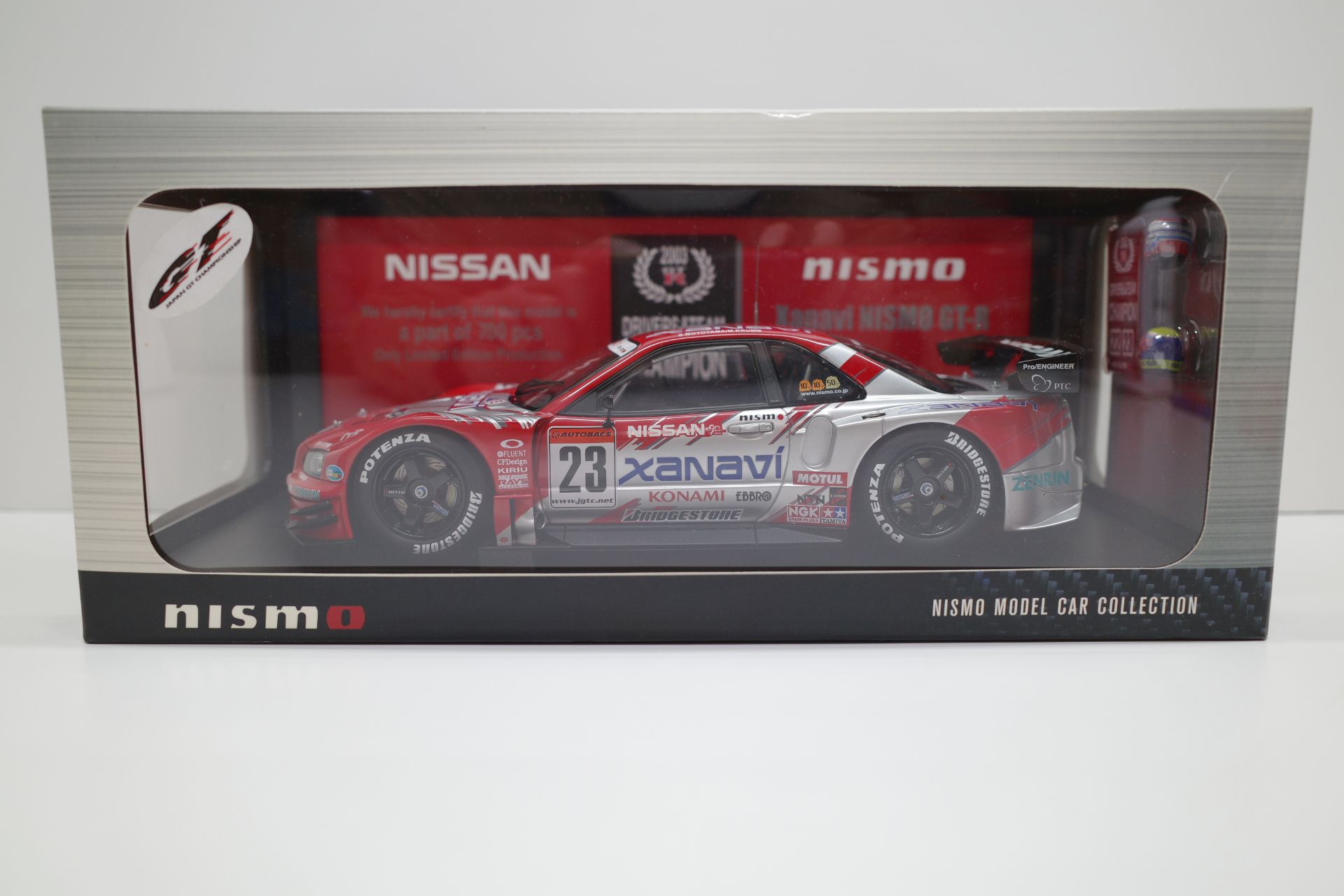 WEB限定カラー オートアート NISMO XANAVI R34 GT-R スカイライン 1/18 