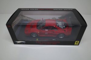 ホットウィール 1/18 Ferrari フェラーリ F40 Test Coｍpetizione -01