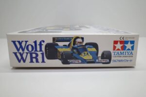 タミヤ 1-20 Wolf WR-1 FORD F1 ウルフ レーシング フォード ドライバー1体つき-02