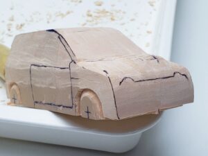 マニアモデルファイル 愛車 旧規格 ＨA21SHB11S スズキ アルトワークス の自作 ミニカー 模型作り -右側面の削り風景 (7)