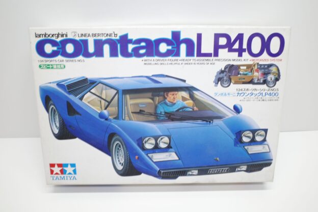 プラモデル 小鹿 タミヤ 1/24 ランボルギーニ カウンタック LP400 