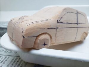 マニアモデルファイル 愛車 旧規格 ＨA21SHB11S スズキ アルトワークス の自作 ミニカー 模型作り -左前フェンダーの丸み削り (2)