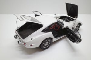 デアゴスティーニ トヨタ 2000GT 1-10 組立済み 完成品 全65号 セット の模型の拡大撮影 (25)