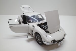 デアゴスティーニ トヨタ 2000GT 1-10 組立済み 完成品 全65号 セット の模型の拡大撮影 (27)