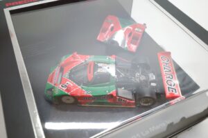 ミニカー 937 hpi・ racing 1-43 マツダ Mazda 787B LM 24h 1991 Winner (13)