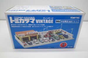 ミニカー 1-64 トミカラマ ヴィンテージ 04a 中古車店 ( 高速モータース) トミカリミテッド TLV (1)