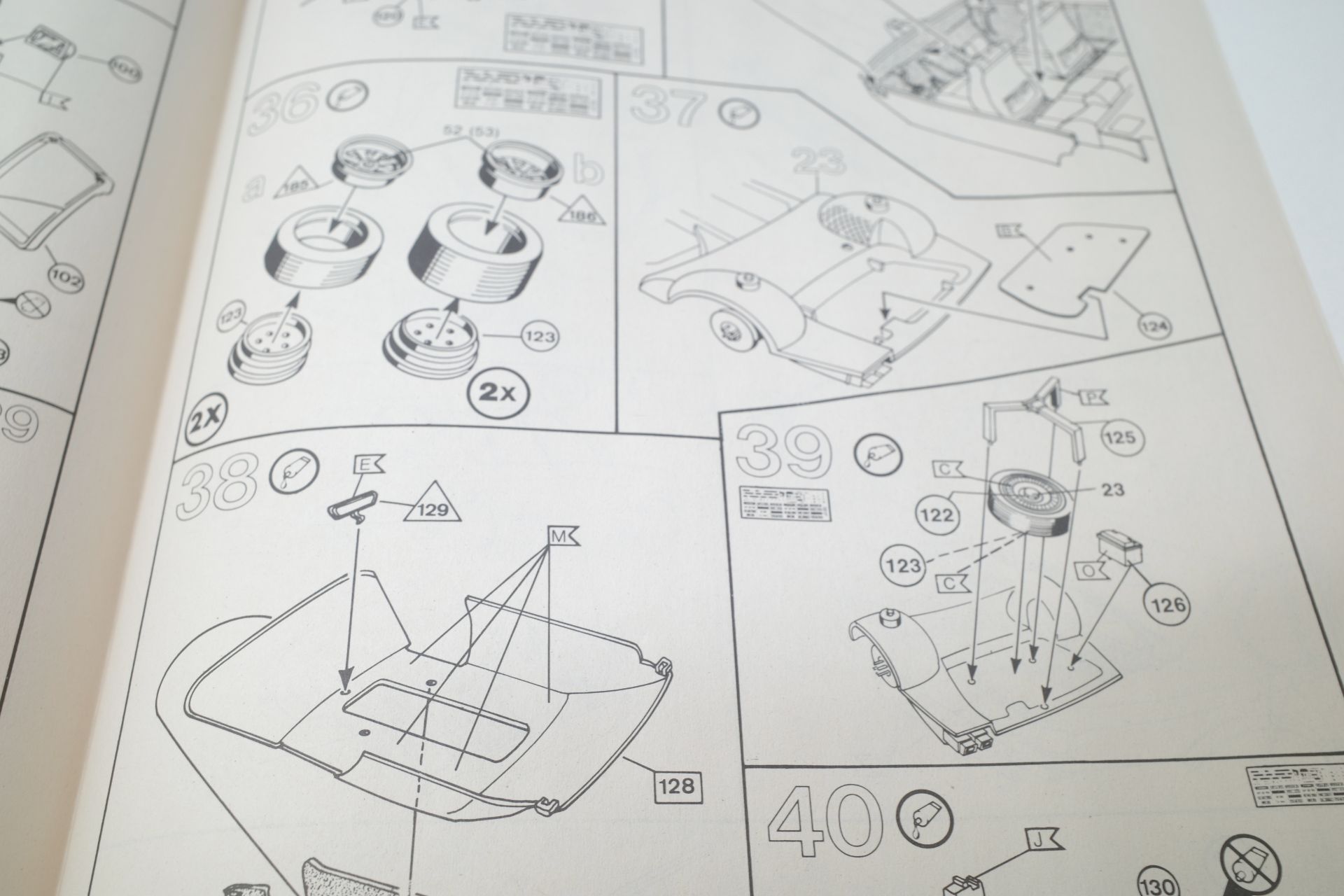 レベル Revell 1/24 BMW 750iL ツェンダー Zender プレミアム BMW 