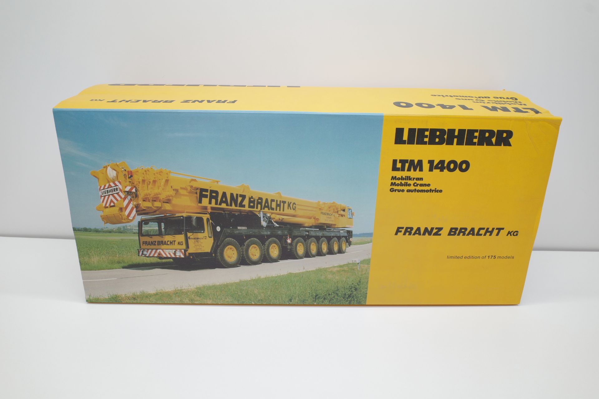 YCCモデル 1/50 LIEBHERR LTM 1400 リープヘル クレーン 重機 