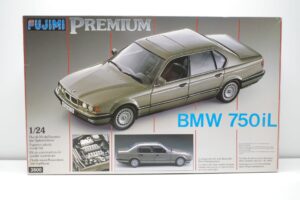 レベル Revell 1-24 BMW 750iL プレミアム BMW PREMIUM 3800- (1)