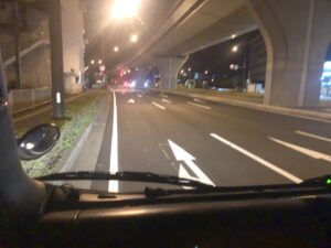 黒アルト-クラッチワイヤー破損-路上停車な夜- (2)