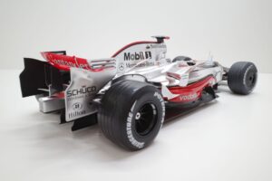 デアゴスティーニ 18 マクラーレン MP4-23 McLaren アクリルケース 付- (46)
