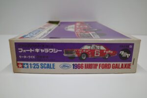 旧 タミヤ 1-25 GP2406 フォード ギャラクシー スロットレーサー Ford Galaxie — (9)