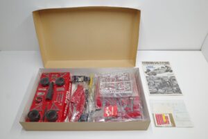 12027 27 タミヤ 1-12 フェラーリ Ferrari 641-2 (F190) ビンテージ セレクション ビッグスケールシリーズ 未組立 (13)