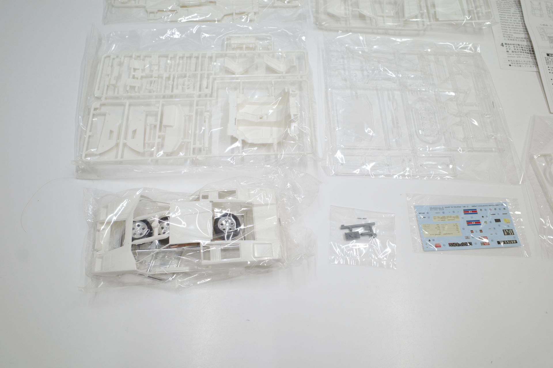 アオシマ&frasl;フジミ&frasl;タミヤ 1&frasl;24 ランボルギーニ カウンタック