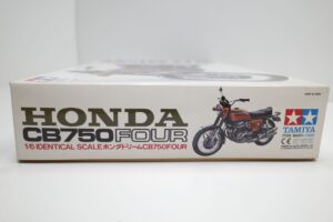 16001 タミヤ 1-6 Honda Dream ホンダ ドリーム CB750 FOUR ビッグスケール オートバイバイク 未組立 プラモデル– (4)