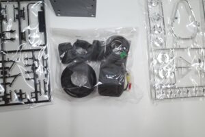 No.19-12021 タミヤ 1-12 Tyrrell タイレル P34 シックスホイーラー 6輪 SixWheeler F1F-1 ビッグスケール 未組立– (21)