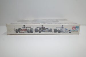 未開封 現状品 12018 タミヤ 1-12 Brabham ブラバム BT44B Martini マルティニマルチニマルティーニ F-1F ビッグスケール 未組立– (8)