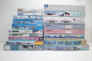 18点セット 船 レベル 1-700 Saipan-アリイ 1-600 アイオワ-アリイ 1-800 CVN-69-CV-66-ドラゴン 1-350 タイフーン-PANDA DDG81-イタレリ 1-720 518他- (4)