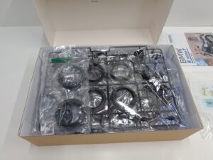 MMT003 (MT-003) MENG Model モンモデル 1-9 BMW R nine T 未組立品 BMW Motorrad 1170cc空油冷水平対向2気筒エンジン– (12)