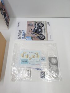 MMT003 (MT-003) MENG Model モンモデル 1-9 BMW R nine T 未組立品 BMW Motorrad 1170cc空油冷水平対向2気筒エンジン– (13)