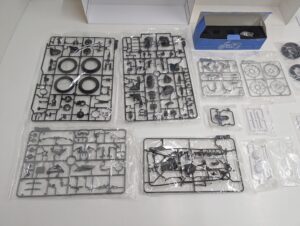 MMT003 (MT-003) MENG Model モンモデル 1-9 BMW R nine T 未組立品 BMW Motorrad 1170cc空油冷水平対向2気筒エンジン– (25)