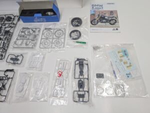 MMT003 (MT-003) MENG Model モンモデル 1-9 BMW R nine T 未組立品 BMW Motorrad 1170cc空油冷水平対向2気筒エンジン– (27)