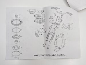 R.A.E.Models RAEモデル 1-8 Scale Norton Commando 750 ノートン コマンド Fastback ファストバック Whitemetal Model Kit ホワイトメタル モデル キット– (11)